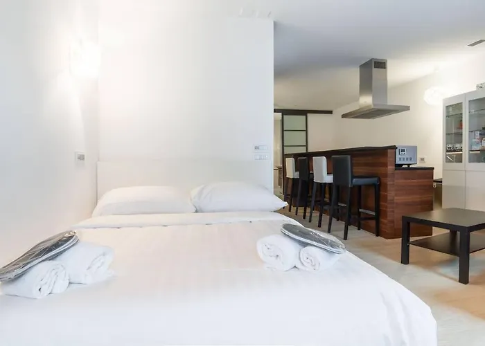 Eglise Catholique - Cosy And Bright In *