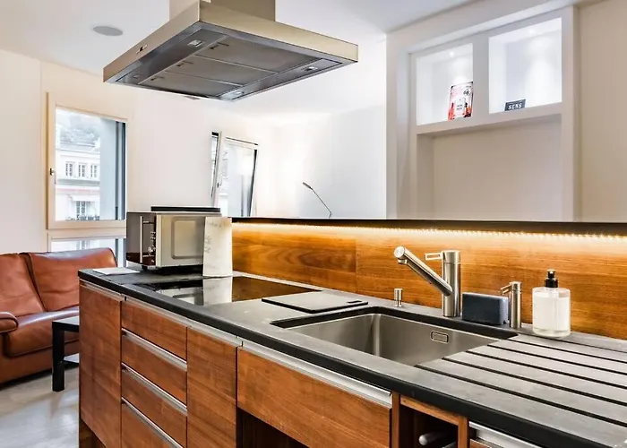 Appartement Eglise Catholique - Cosy And Bright In Montreux